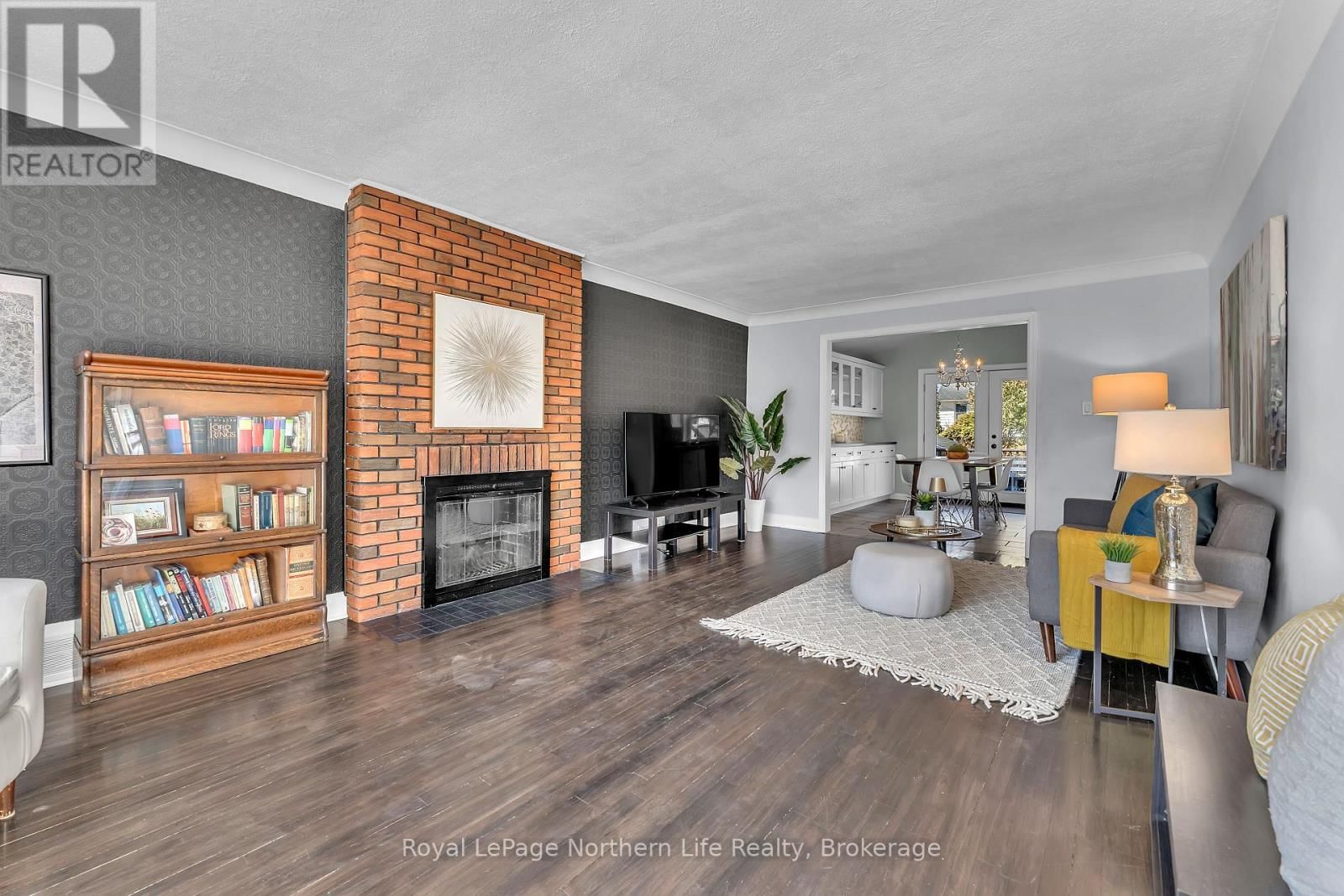 724 BLOEM STREET Image 8