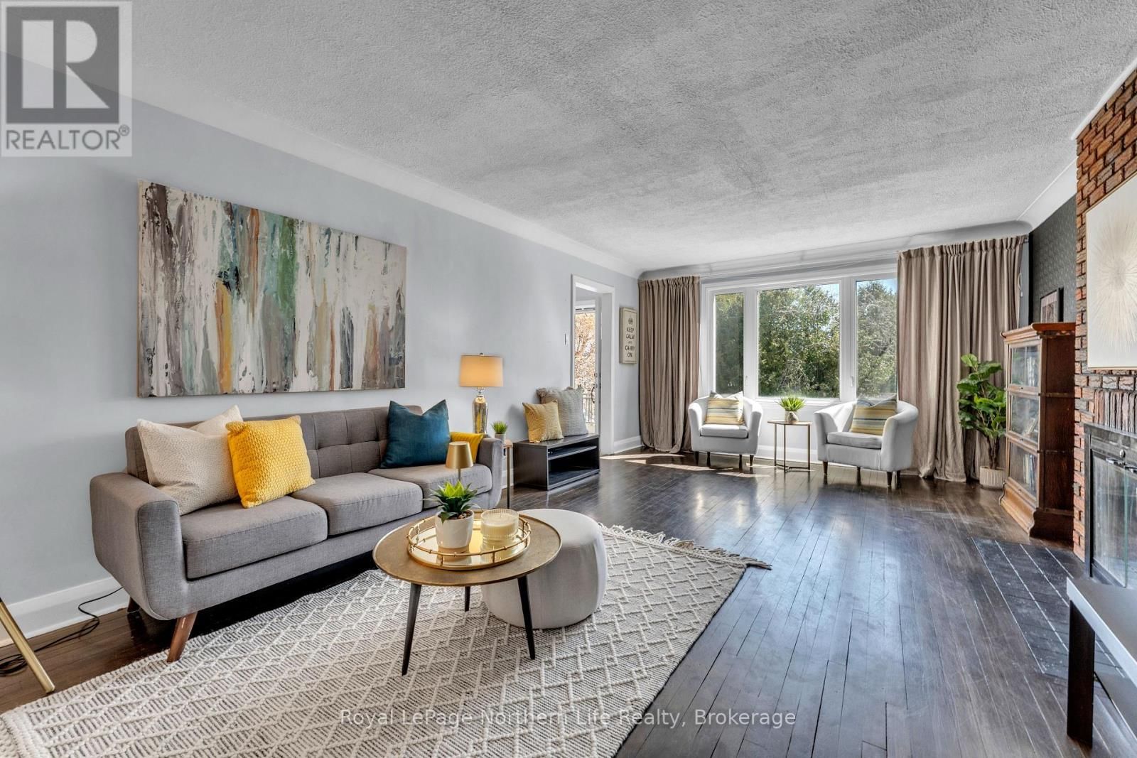 724 BLOEM STREET Image 9