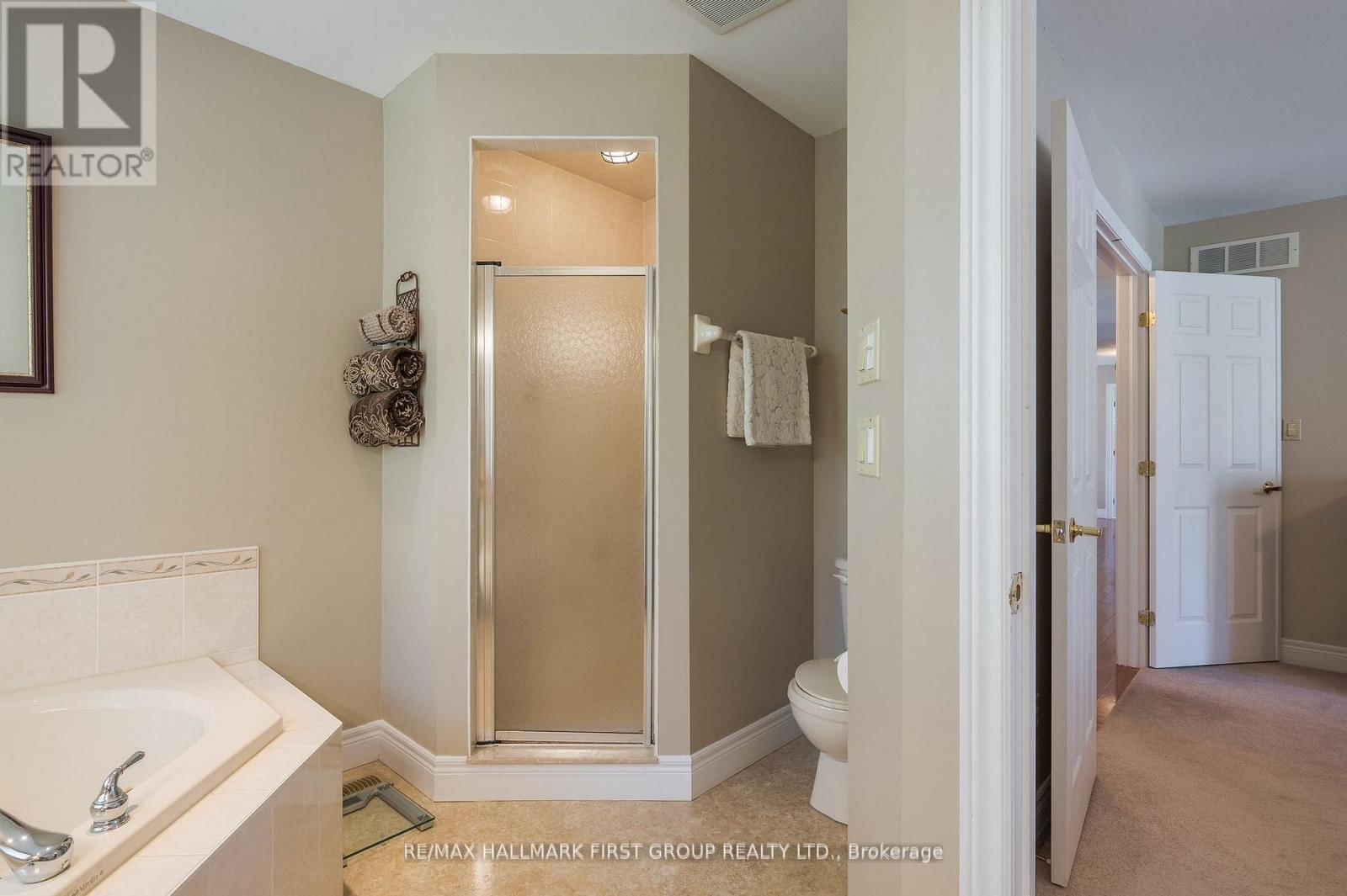 4 BLUEWATER AVENUE Image 22