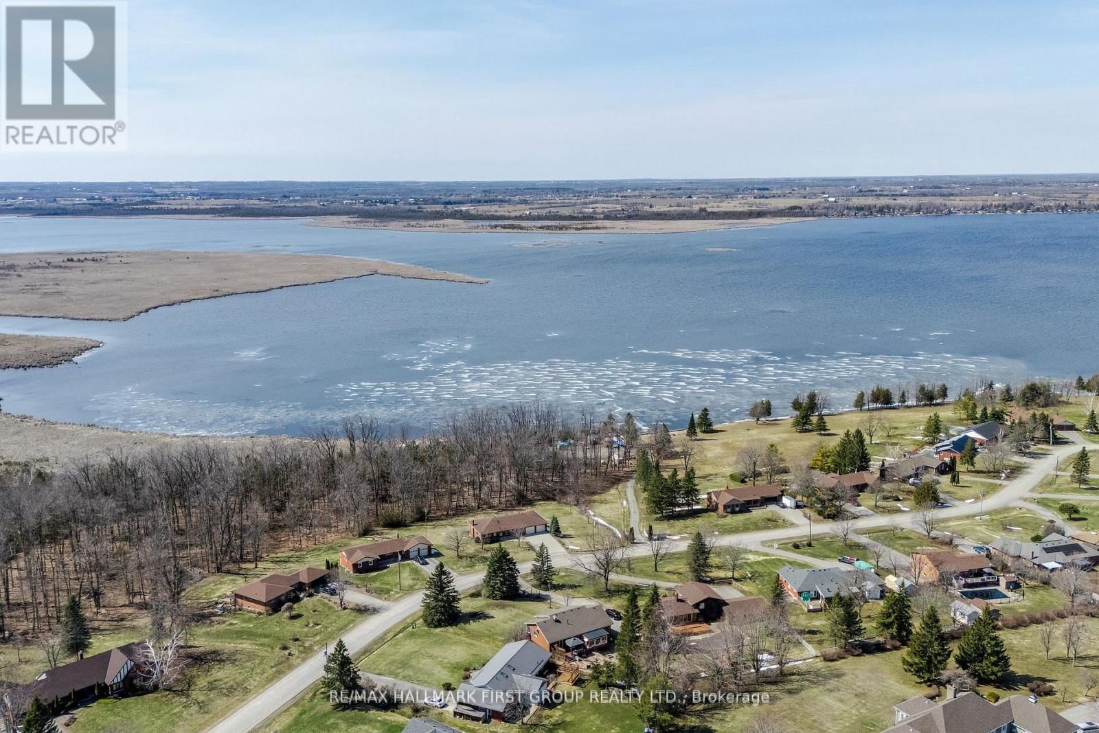 4 BLUEWATER AVENUE Image 36