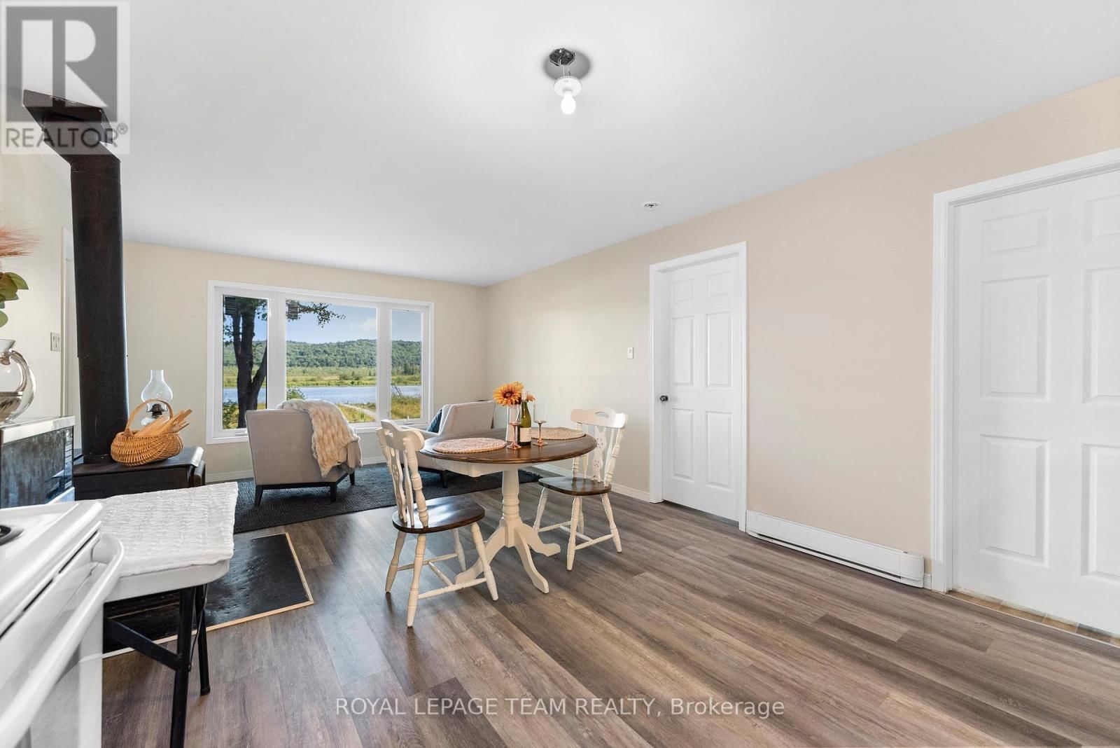 1274 LOWER CRAIGMONT ROAD Image 11