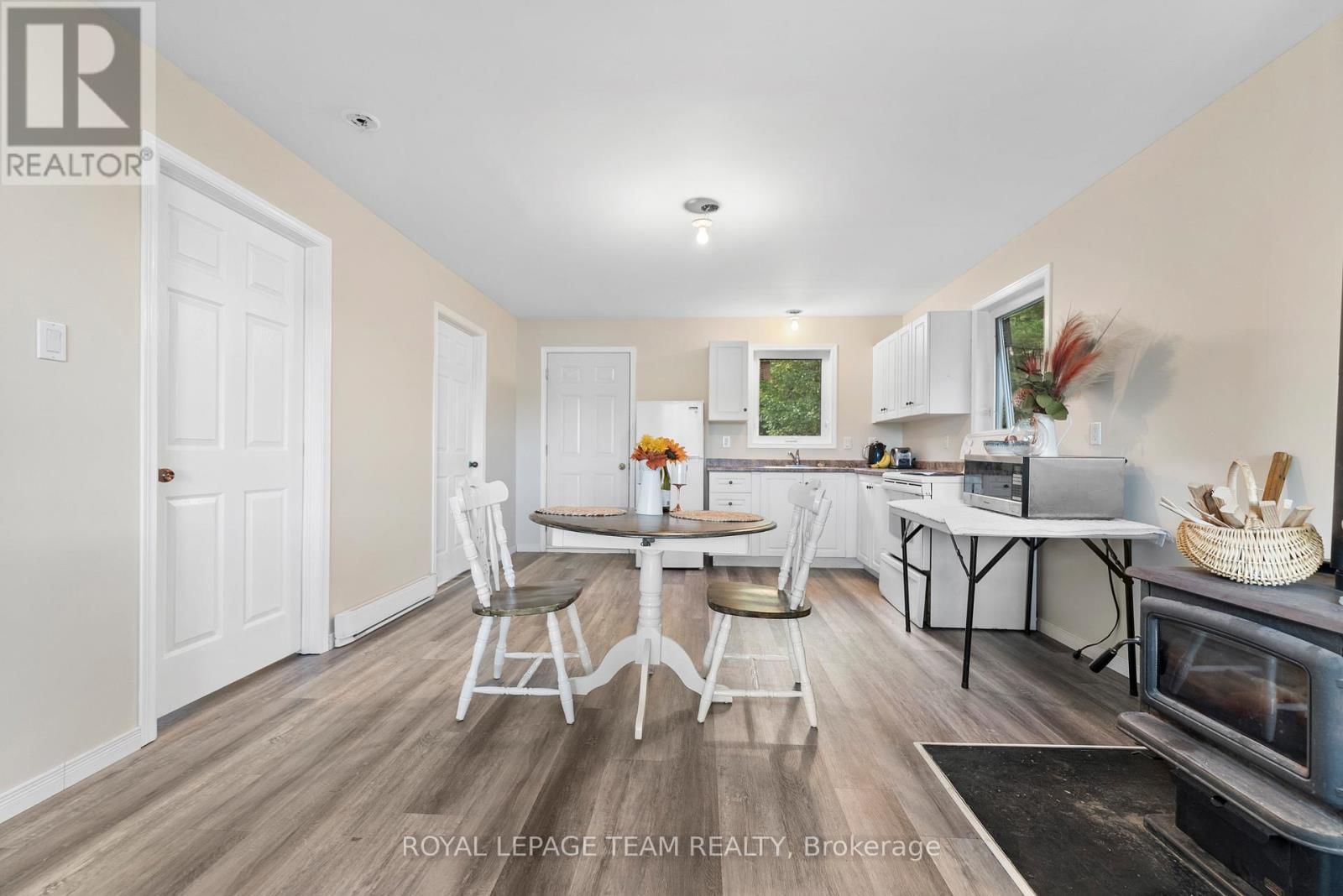 1274 LOWER CRAIGMONT ROAD Image 17