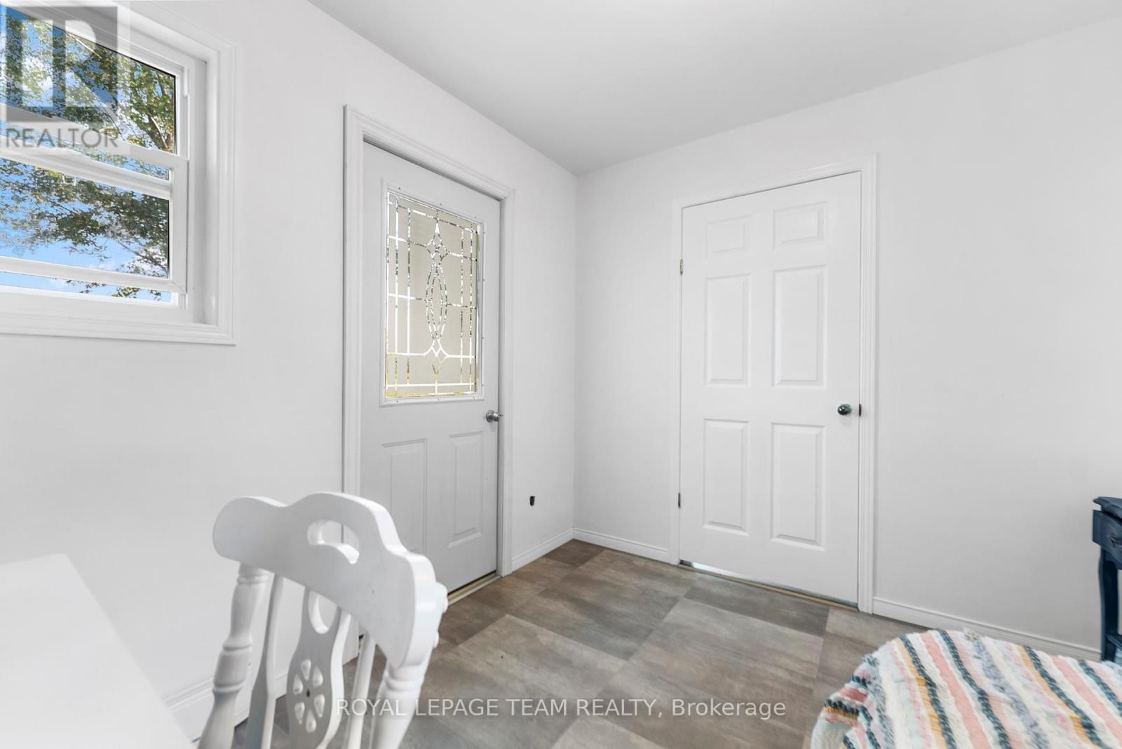 1274 LOWER CRAIGMONT ROAD Image 23