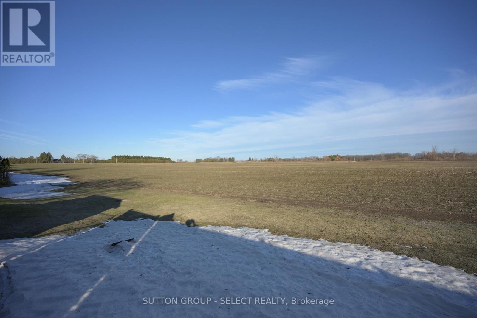 47 APONI CRESCENT Image 25