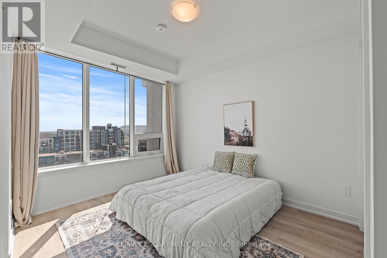 1110 - 385 WINSTON ROAD Image 12