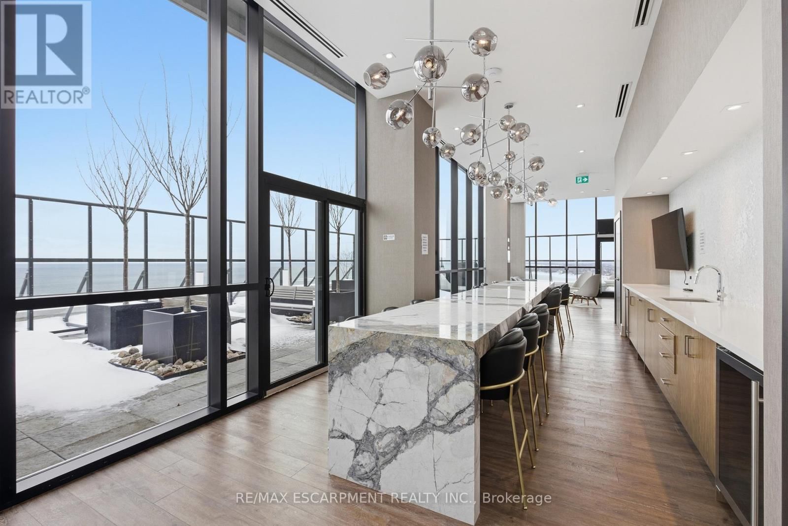 1110 - 385 WINSTON ROAD Image 18