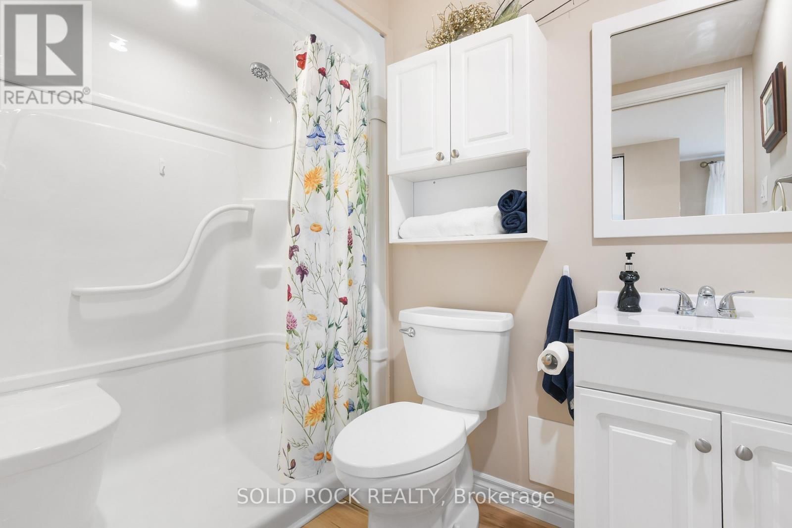 26 EVERGREEN LANE Image 27