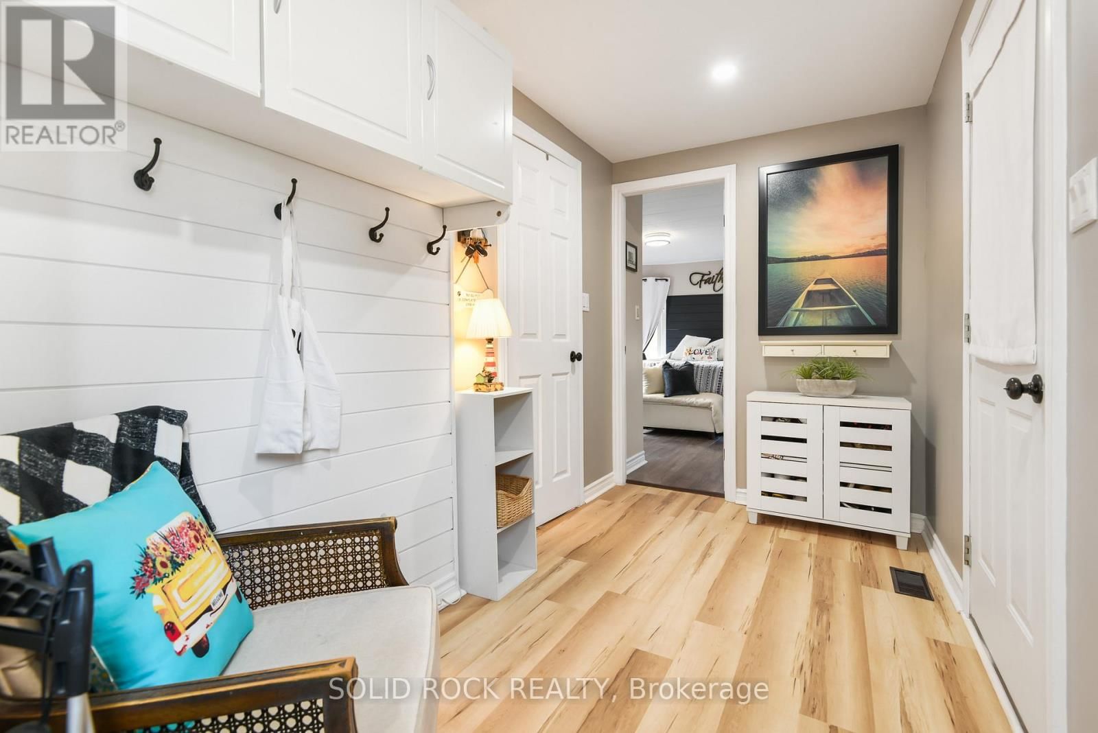 26 EVERGREEN LANE Image 34