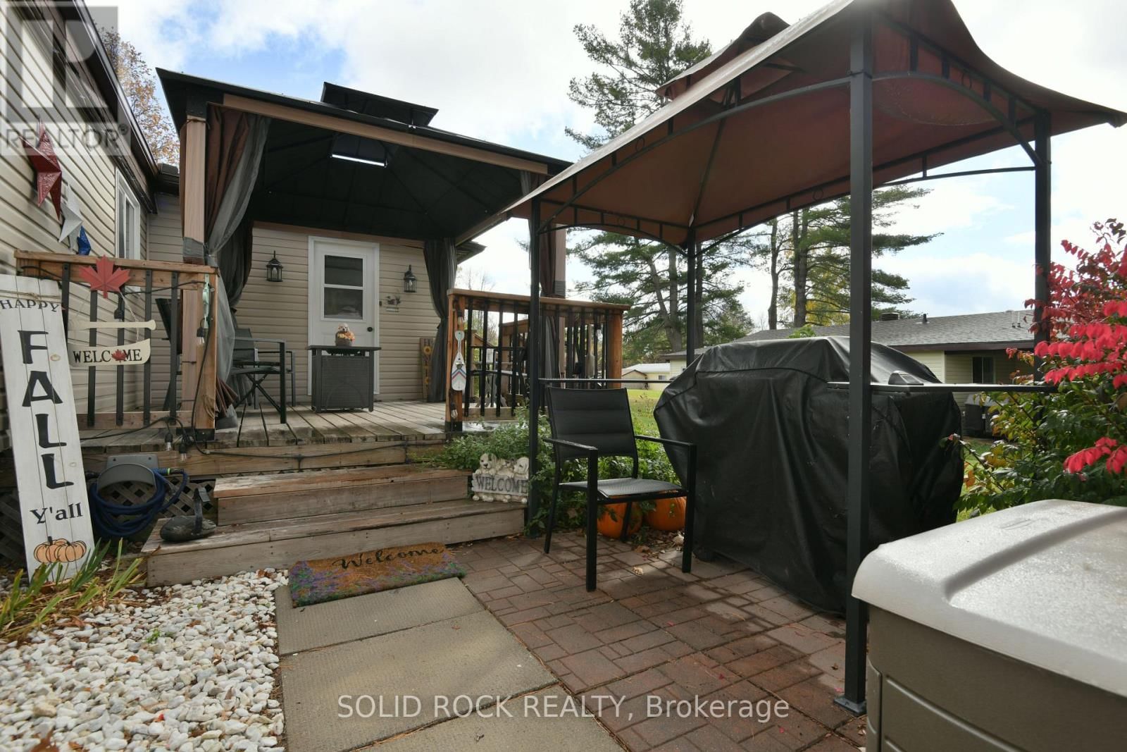 26 EVERGREEN LANE Image 36