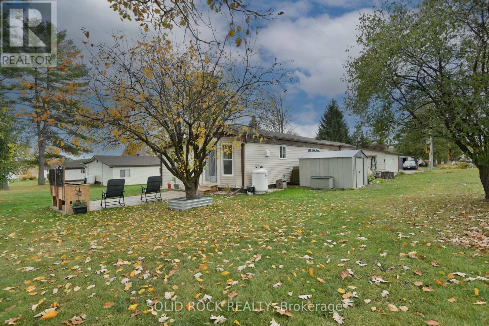 26 EVERGREEN LANE Image 39