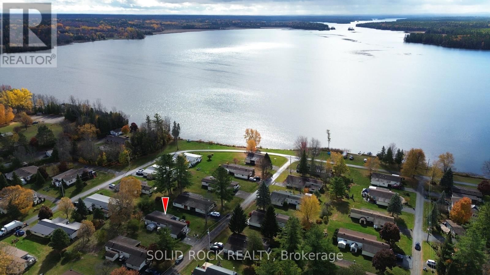 26 EVERGREEN LANE Image 44