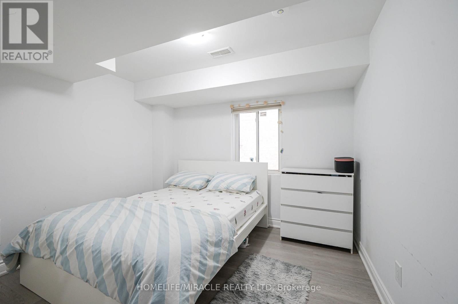 10 SPORTSMAN HILL STREET Image 24