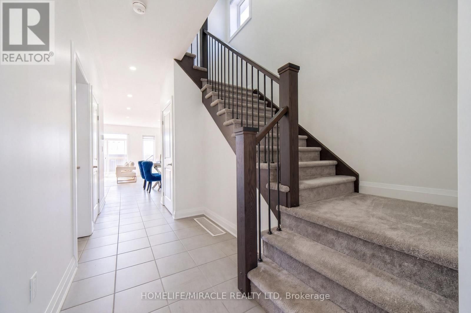 10 SPORTSMAN HILL STREET Image 7