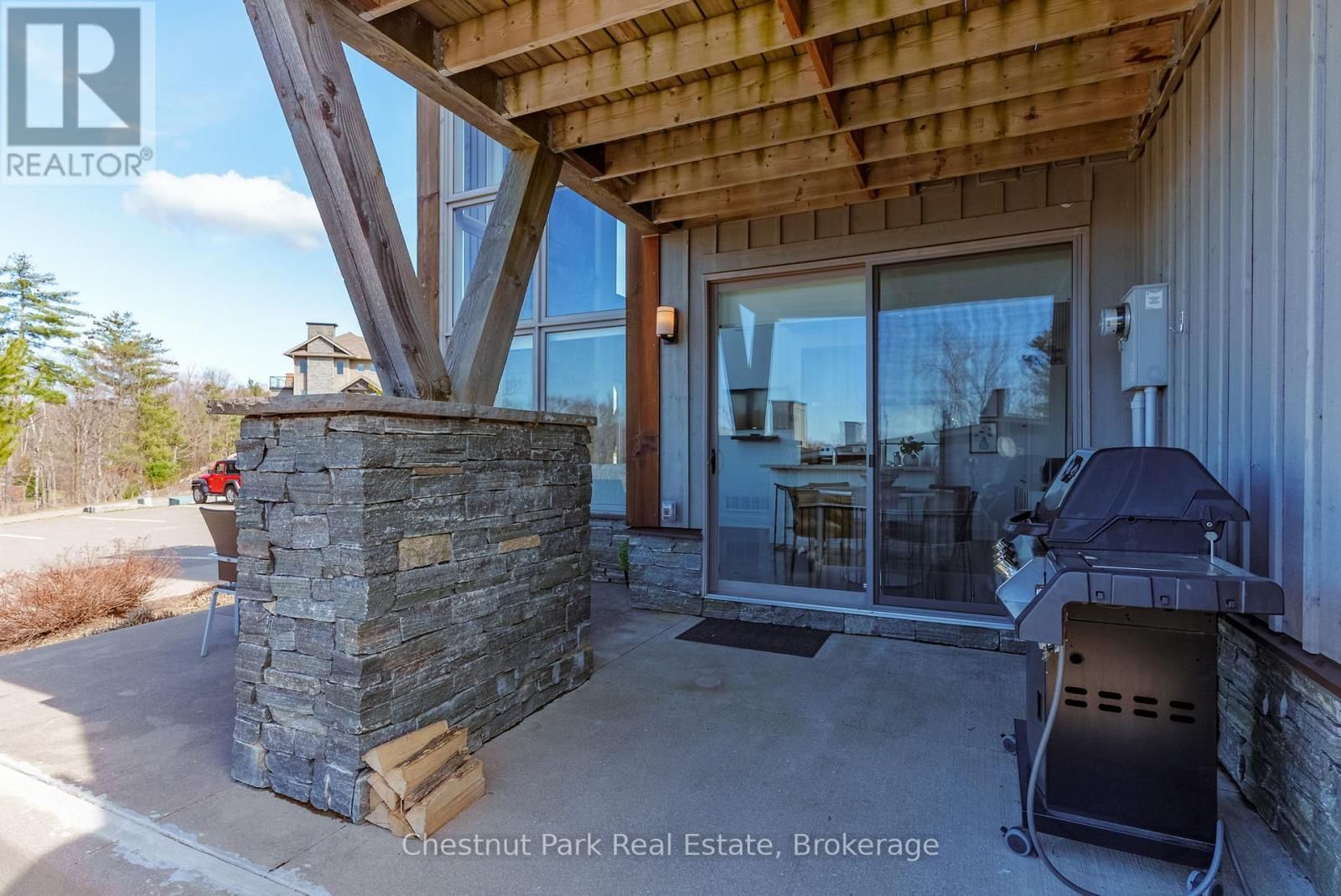 20 CARRICK TRAIL Image 30