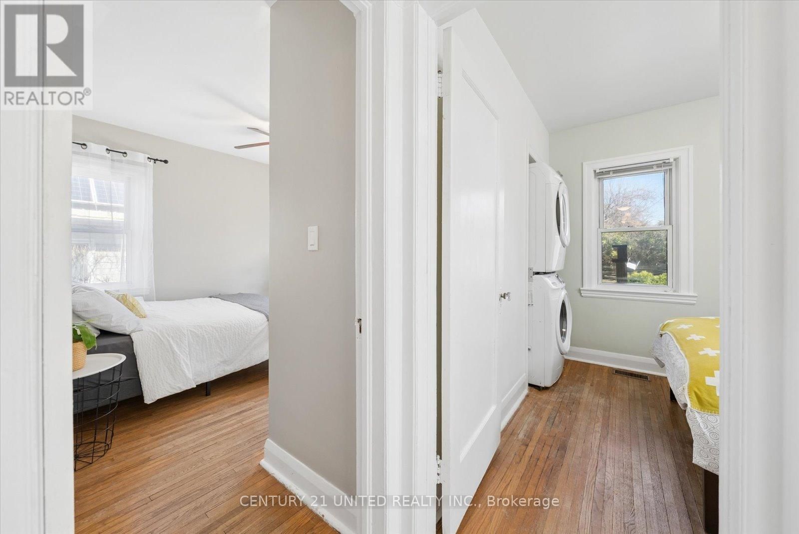 758 BETHUNE STREET Image 17