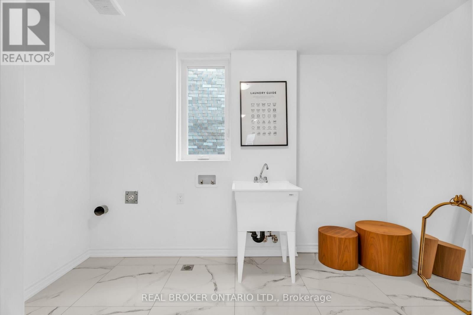 9 AITCHISON AVENUE Image 26