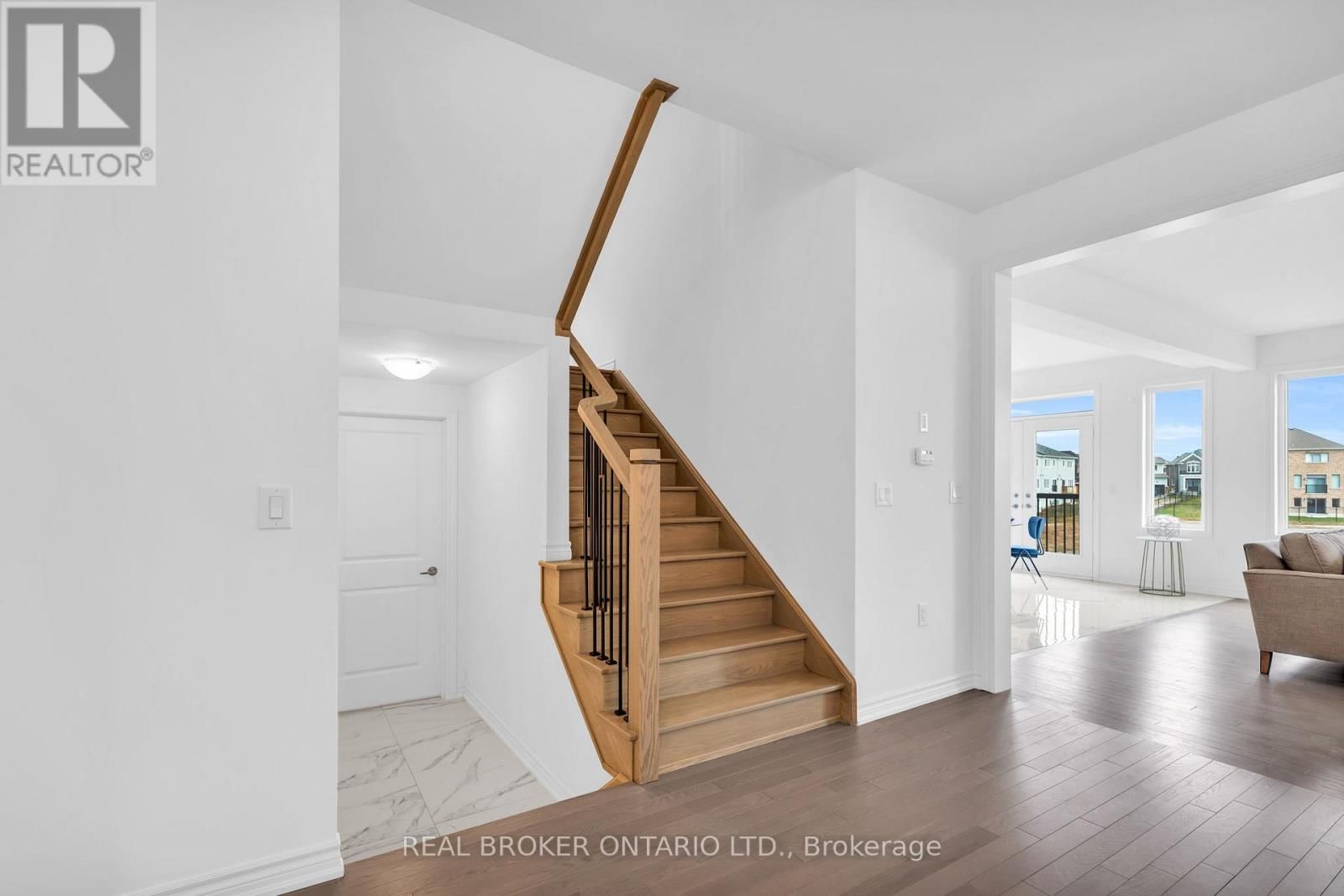 9 AITCHISON AVENUE Image 27