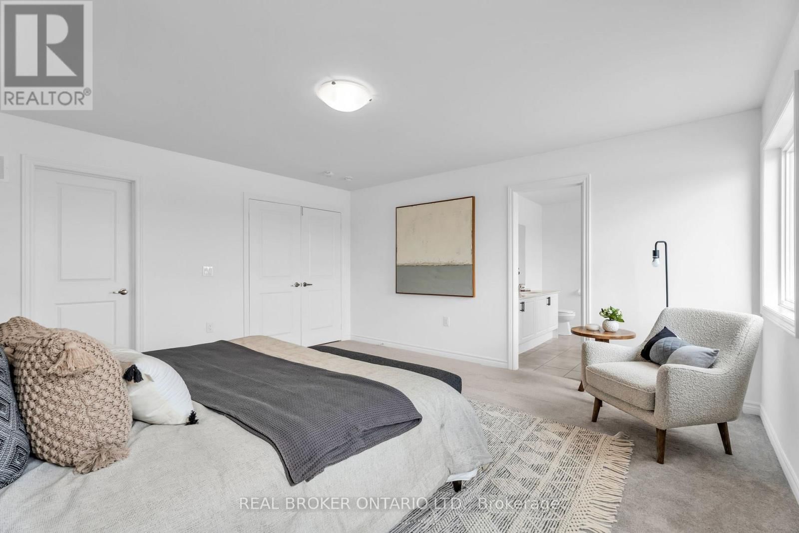 9 AITCHISON AVENUE Image 32