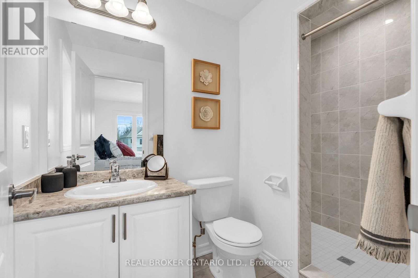 9 AITCHISON AVENUE Image 40