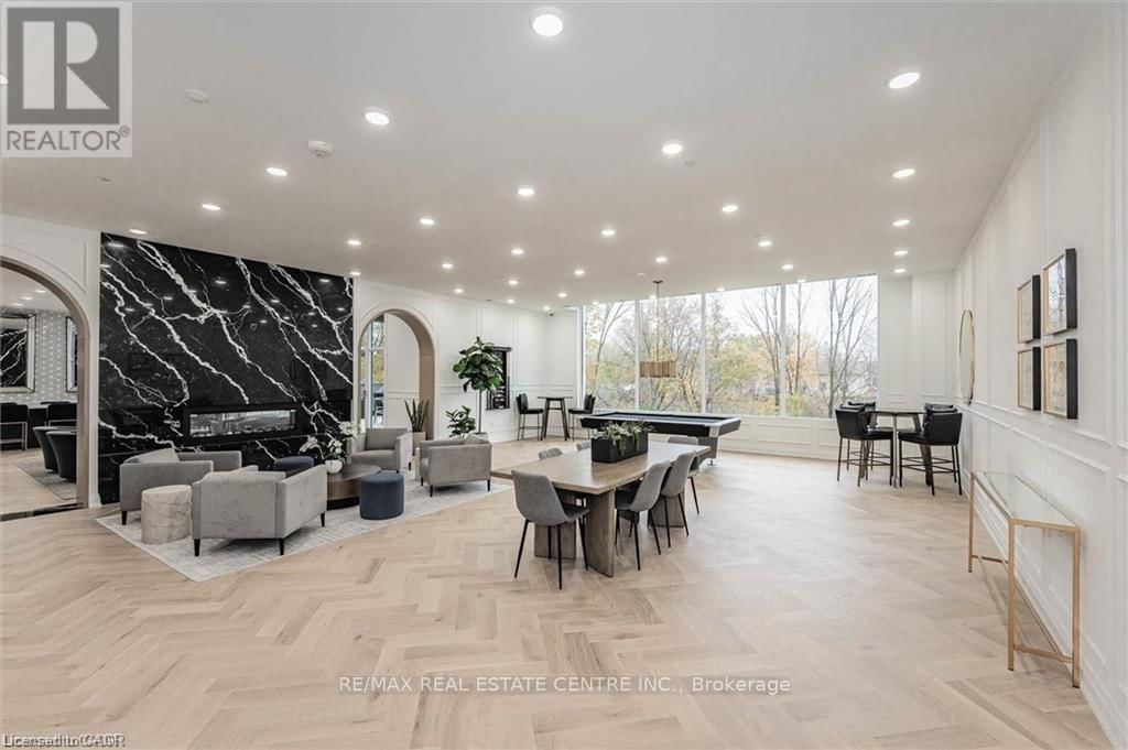 608 - 71 WYNDHAM STREET SOUTH Image 40