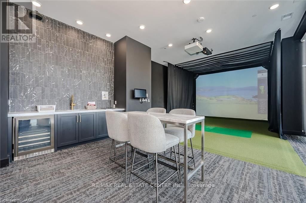 608 - 71 WYNDHAM STREET SOUTH Image 41