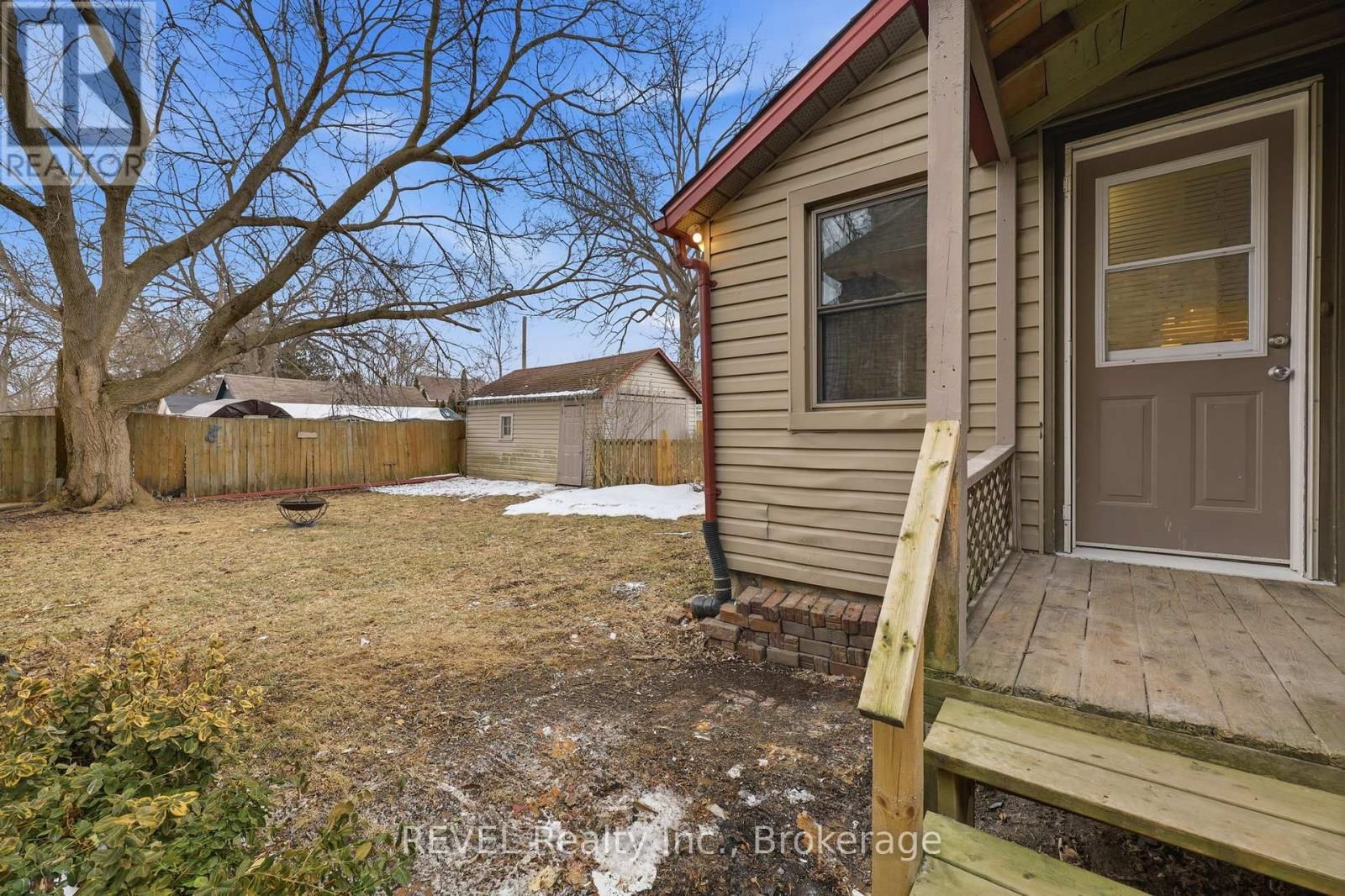 225 ROSS STREET Image 42