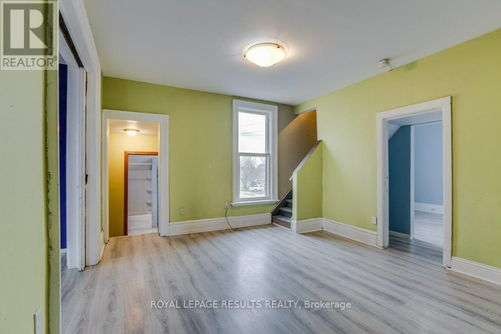 42 REDAN STREET Image 29