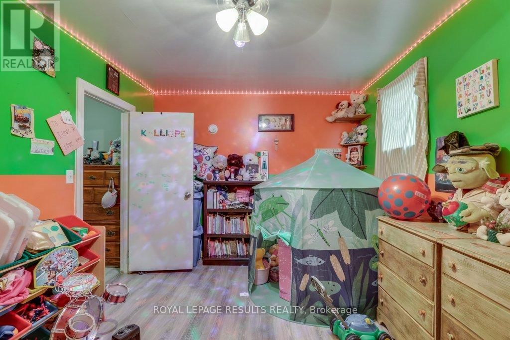 42 REDAN STREET Image 9