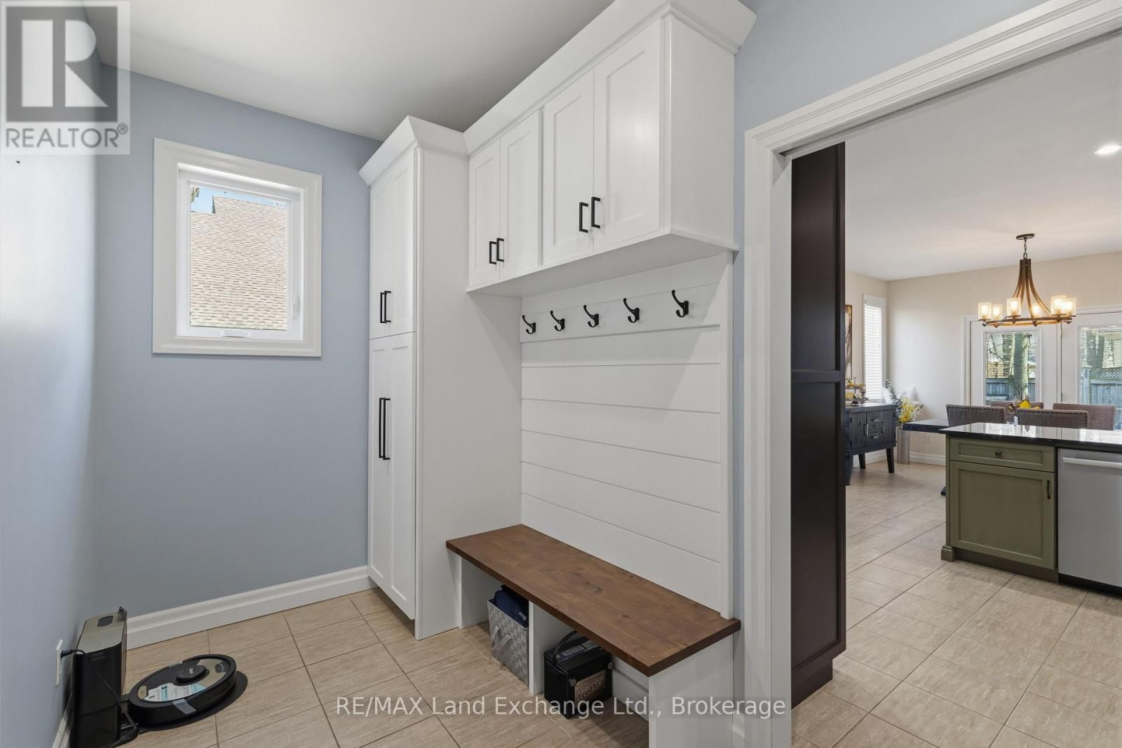 353 STICKEL STREET Image 12