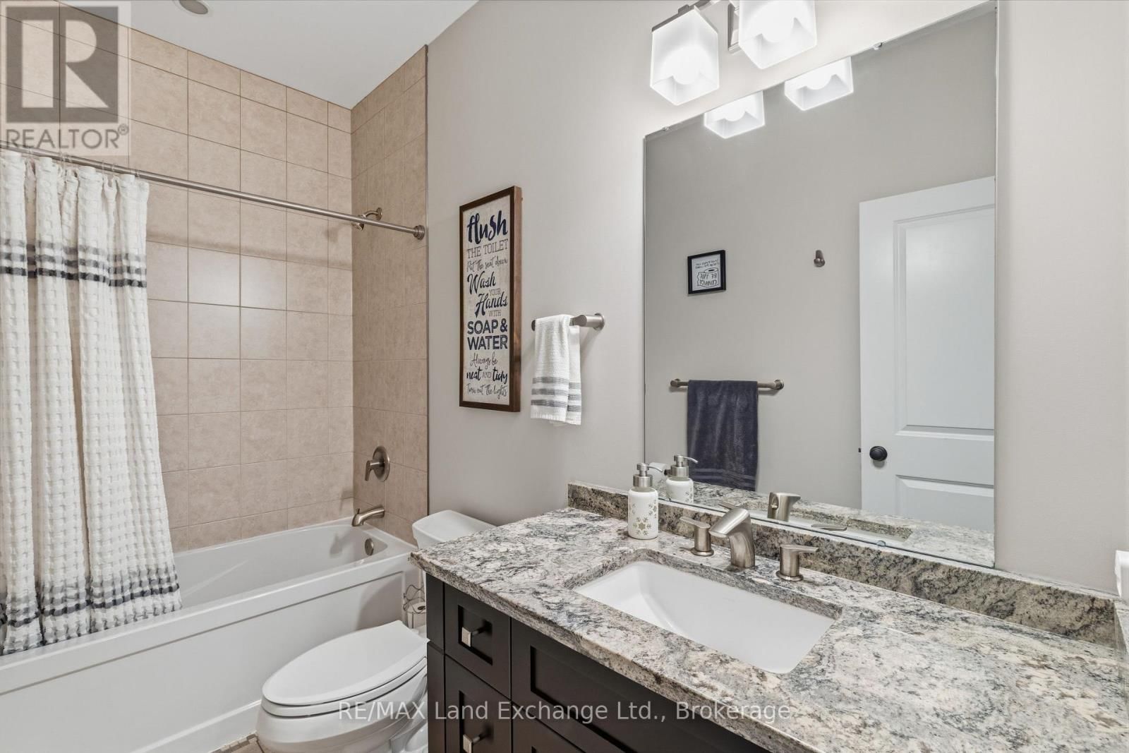 353 STICKEL STREET Image 14