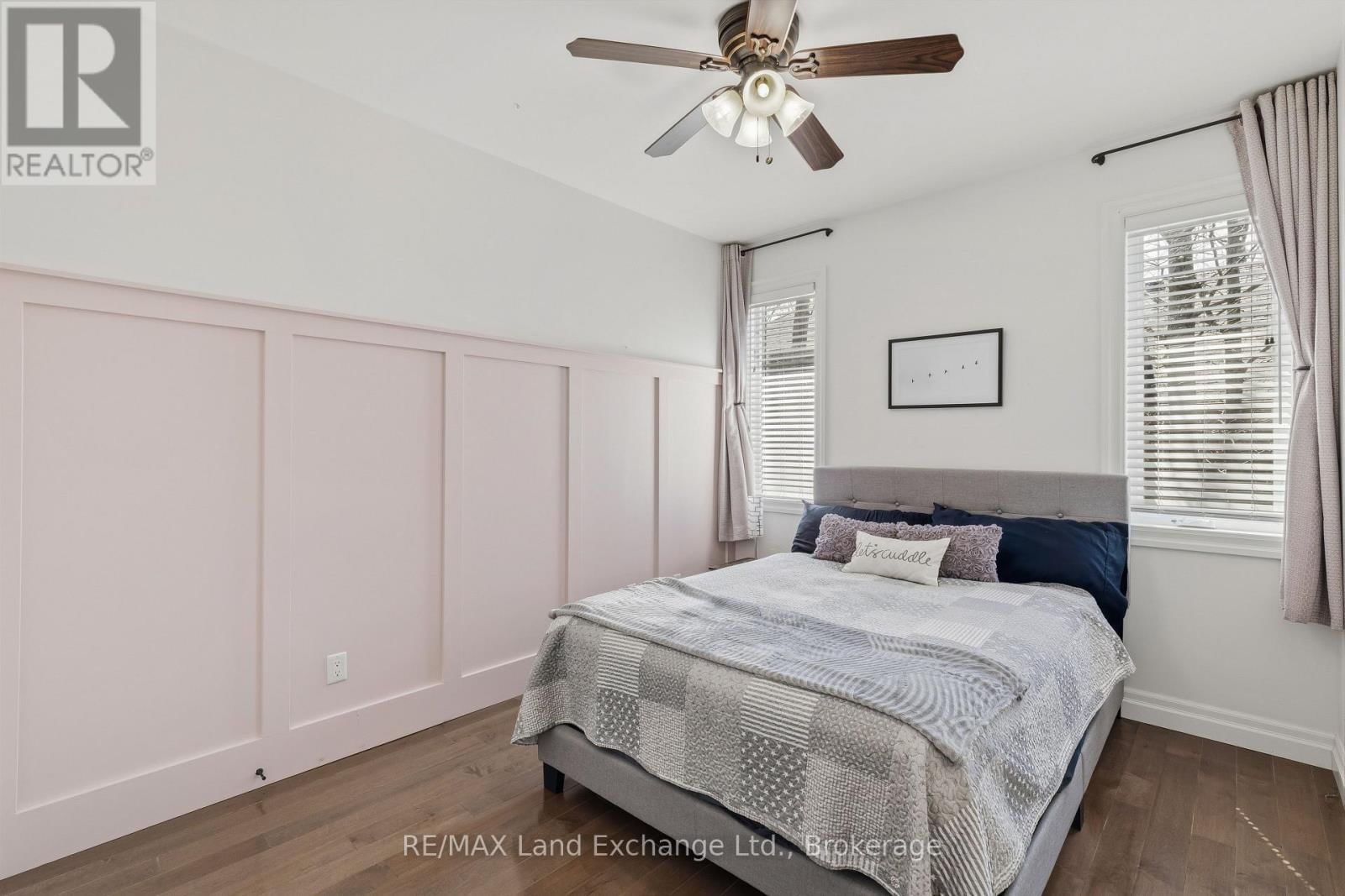 353 STICKEL STREET Image 15