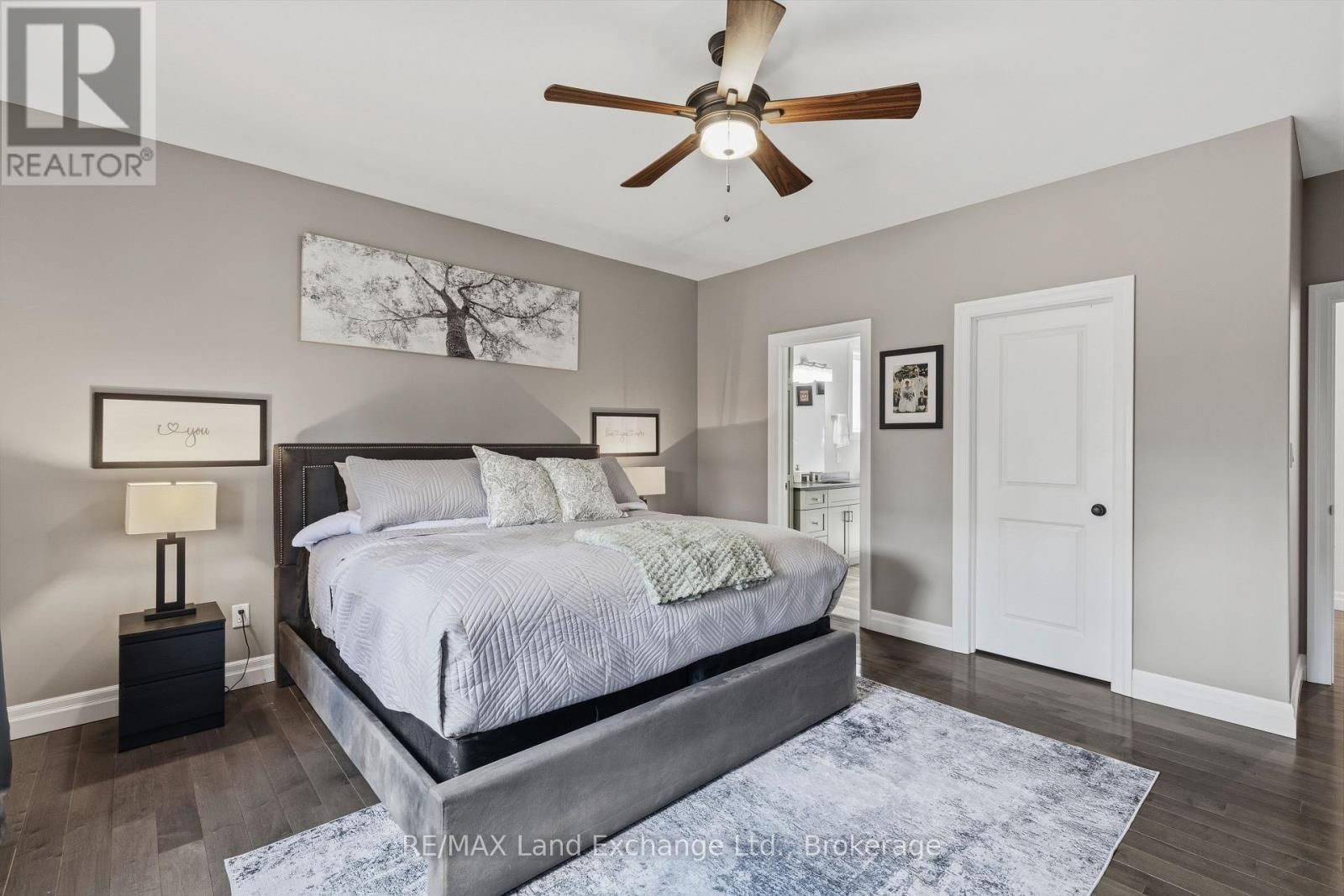 353 STICKEL STREET Image 17