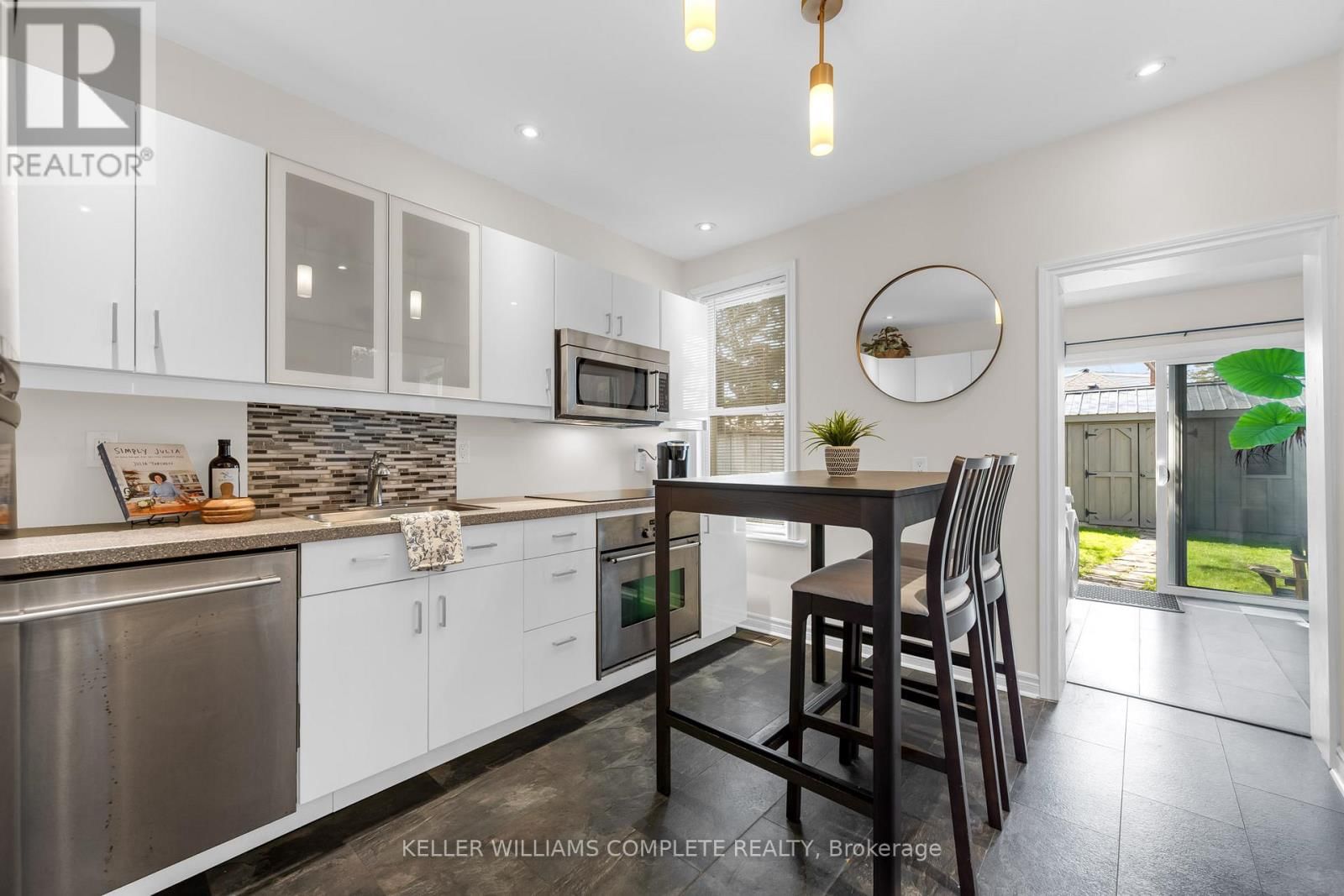 73 NORMAN STREET Image 8