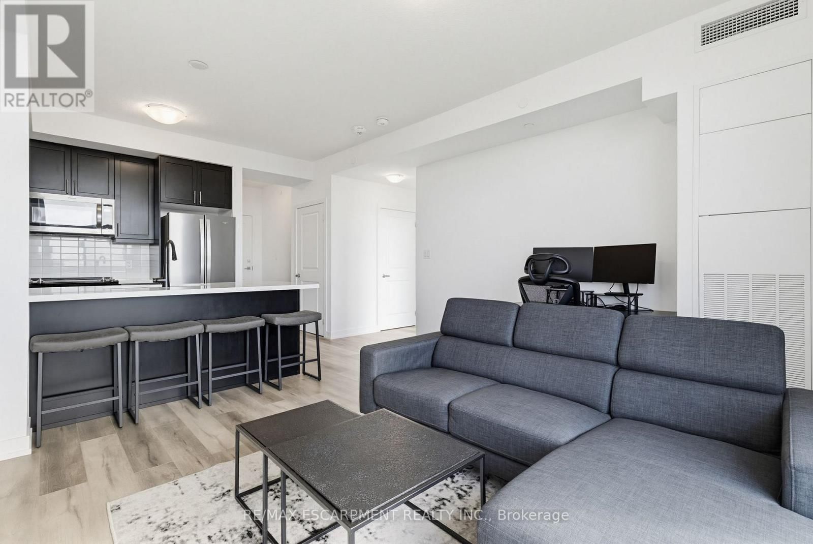 438 - 10 MALLARD TRAIL Image 14