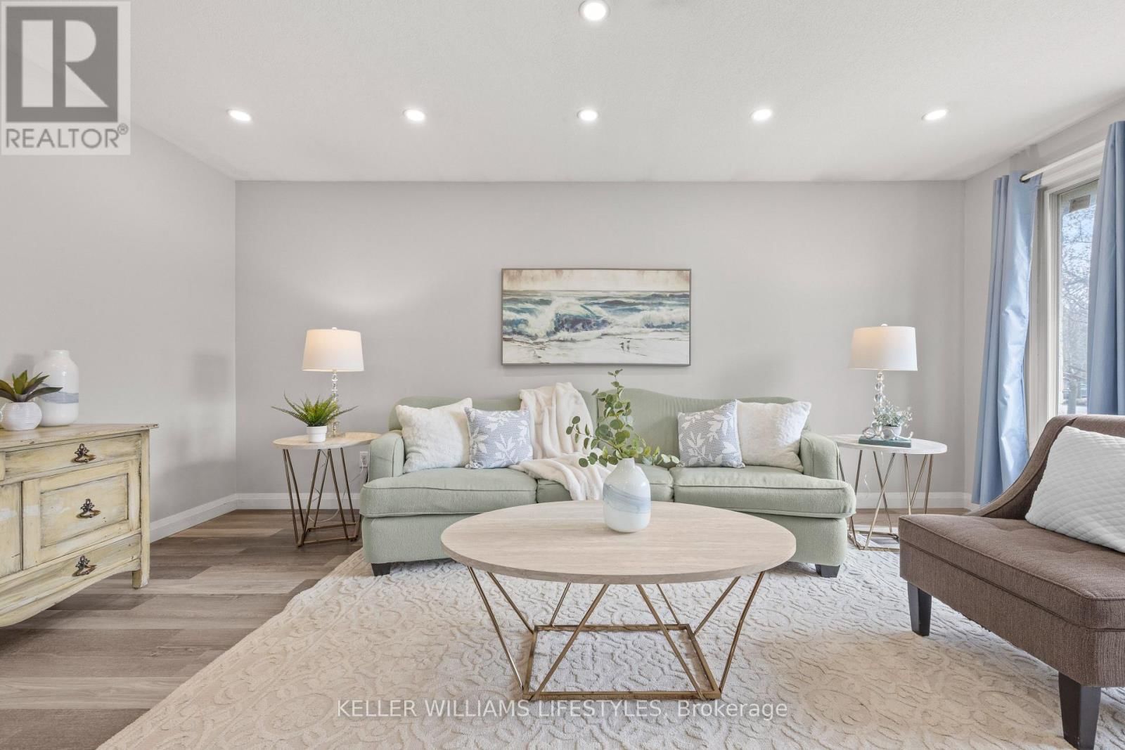 20 GATEWOOD CRESCENT Image 10