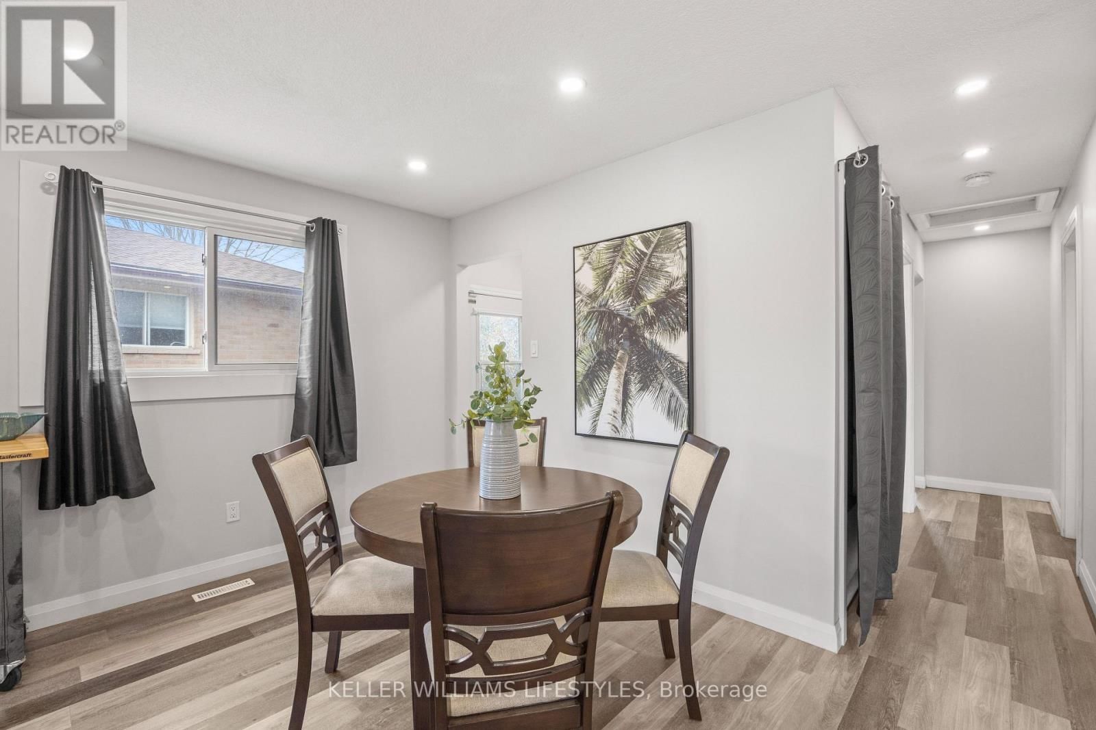 20 GATEWOOD CRESCENT Image 15