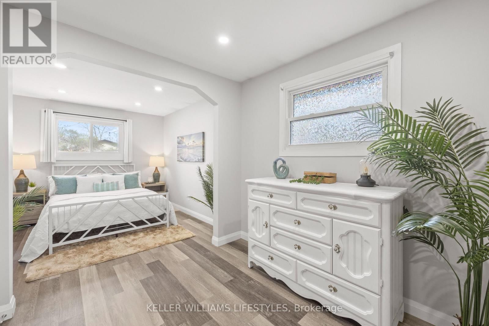 20 GATEWOOD CRESCENT Image 18