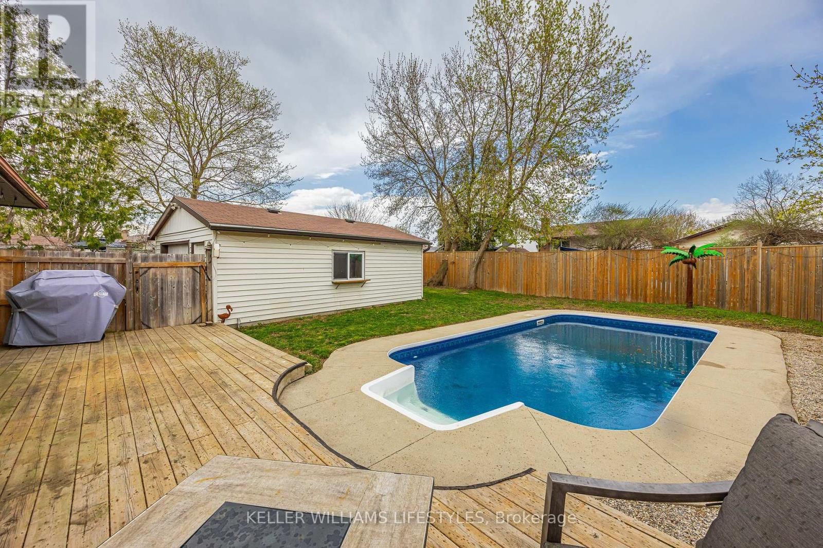 20 GATEWOOD CRESCENT Image 4