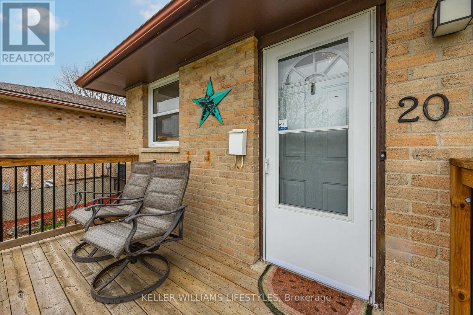 20 GATEWOOD CRESCENT Image 6