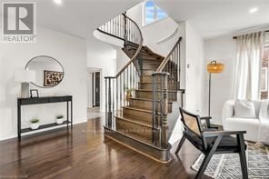 31 PEER COURT Image 20