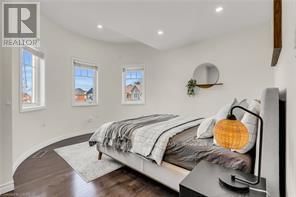 31 PEER COURT Image 35