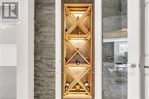 31 PEER COURT Image 39