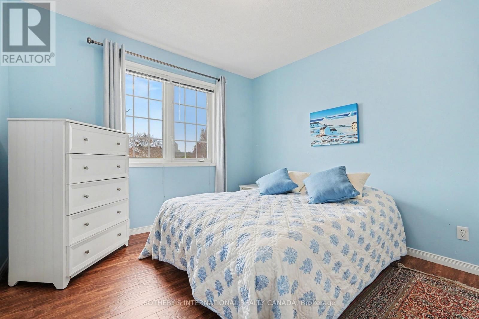 55 CHANTILLY GATE Image 14