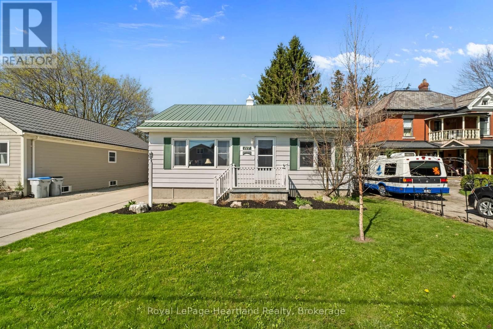 117 ANDREW STREET Image 1