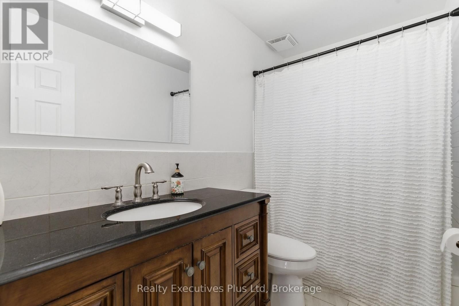 90 WESTERN AVENUE Image 13