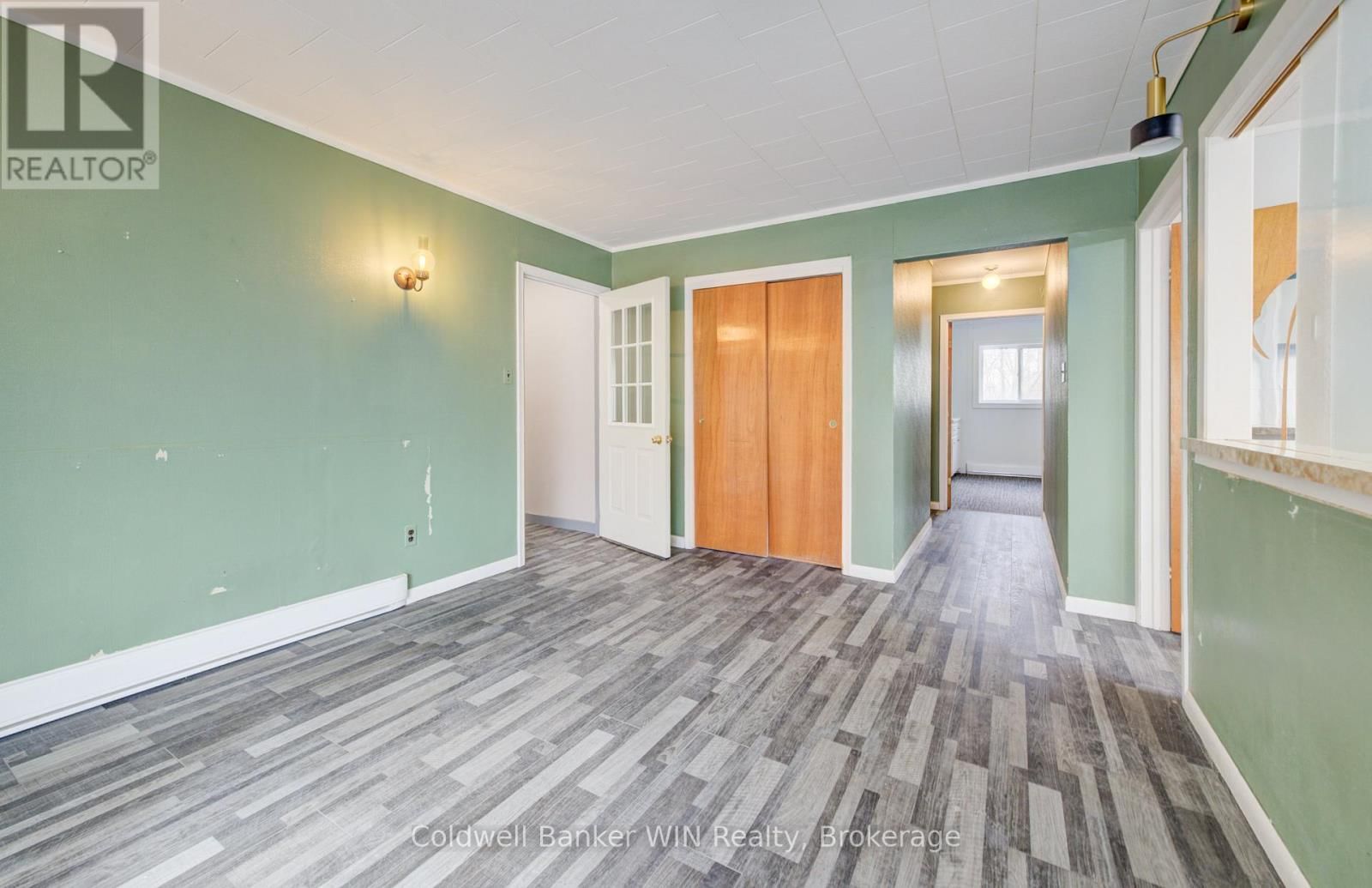 7 - 165 KING STREET WEST Image 10