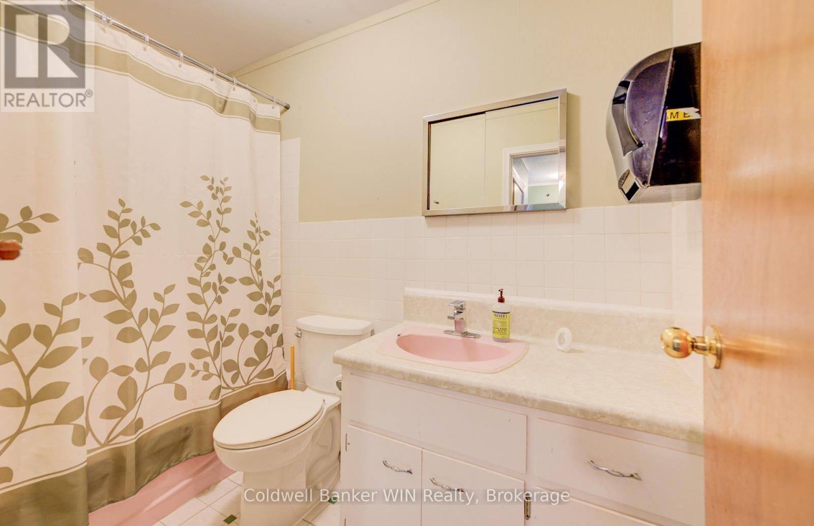 7 - 165 KING STREET WEST Image 15