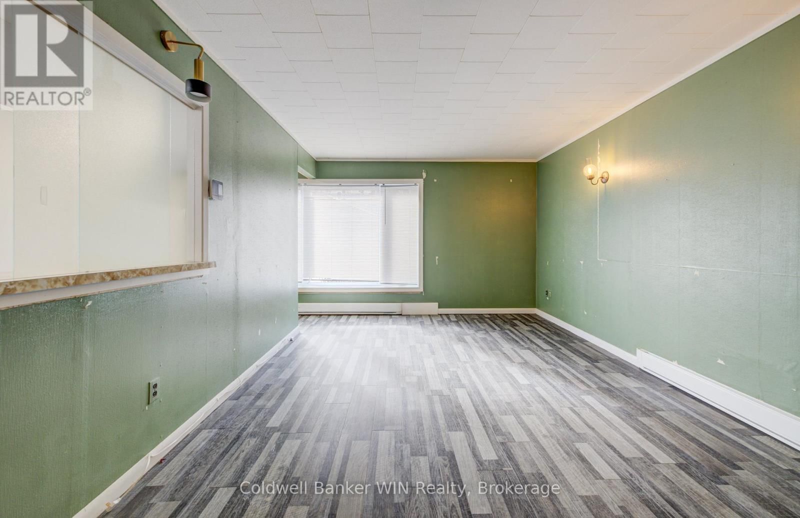 7 - 165 KING STREET WEST Image 5