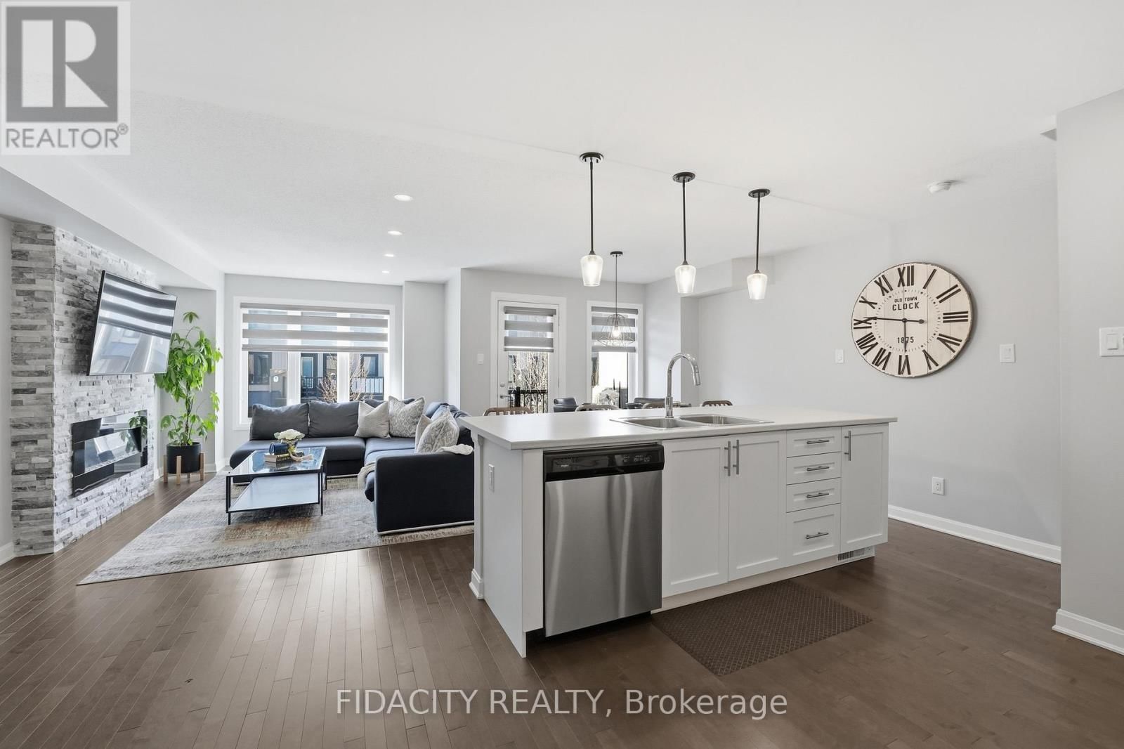 807 ELEMENT PRIVATE Image 12