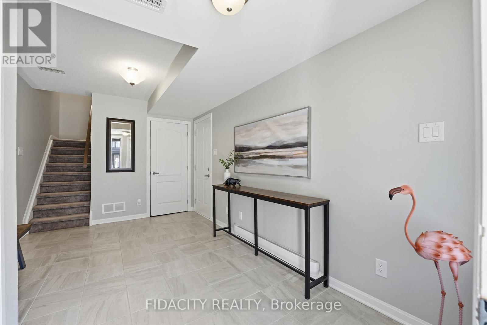 807 ELEMENT PRIVATE Image 4